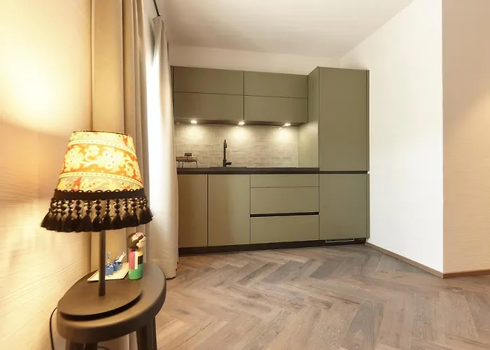 Townhouse By Frauenzimmer